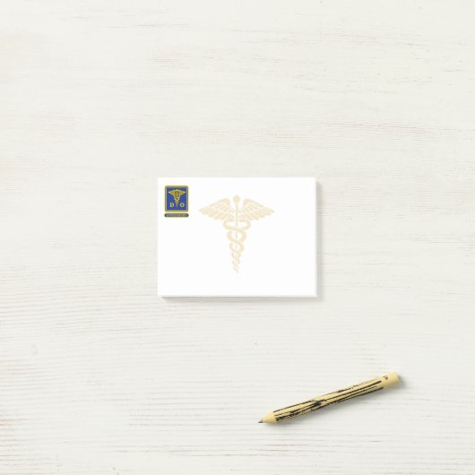 Post-it® Médecin ostéopathique Notes (Sur un bureau)