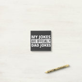 Post-it® mes blagues sont des blagues de papa (Sur un bureau)