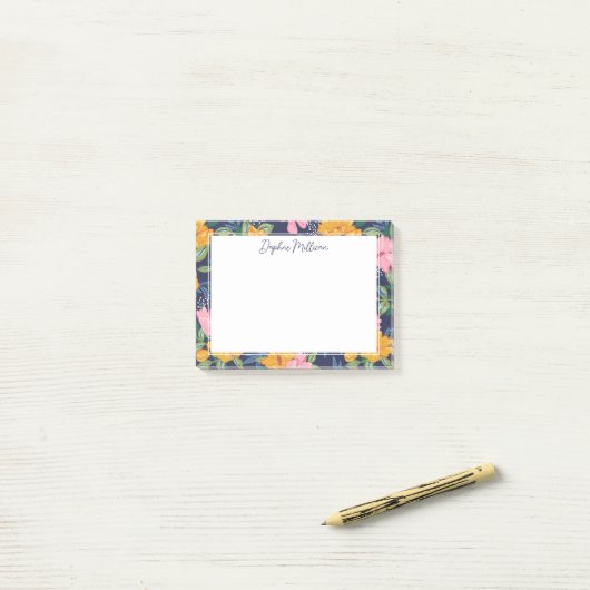 Post-it® Modern Abstract Pink & Yellow Floral Pattern Name (Sur un bureau)
