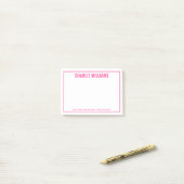 Post-it® Modern bright pink name border (Sur un bureau)