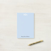 Post-it® Monogramme bleu clair 3 lettres Initiales moderne (Sur un bureau)