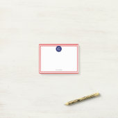 Post-it® Monogramme de marine 1I encadré rouge (Sur un bureau)