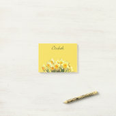 Post-it® Monogramme floral jaune Daffodique Nom 4x3 (Sur un bureau)