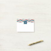 Post-it® Monogramme marine, corail et aqua (Sur un bureau)