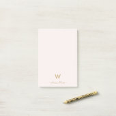 Post-it® Monogramme moderne Blush Pink Gold Script (Sur un bureau)