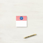 Post-it® Monogramme rouge blanc et bleu (Sur un bureau)