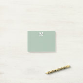Post-it® Monogramme Vert Sauge (Sur un bureau)