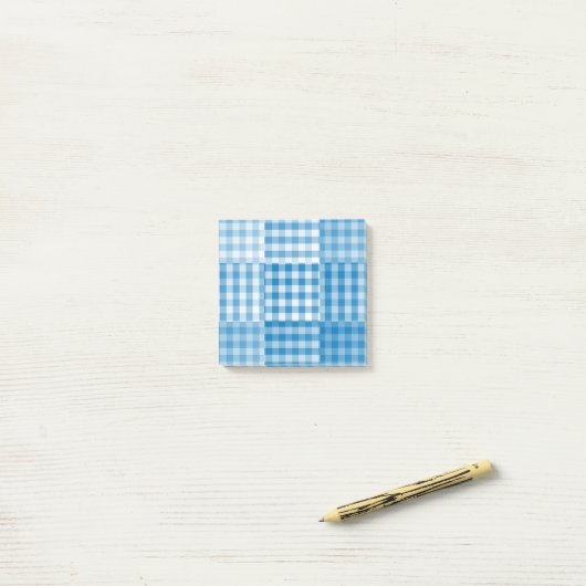 Post-it® Motif patchwork bleu (Sur un bureau)