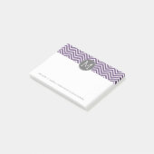 Post-it® Motif pourpre et gris Chevron avec Monogram (Incliné)