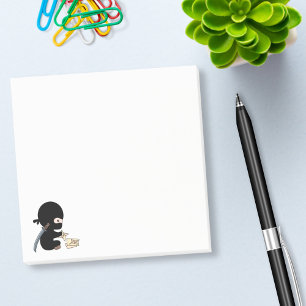 Post-it® Ninja minuscule faisant à origami l'étoile de