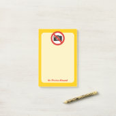 Post-it® No Photos Allowed (Sur un bureau)
