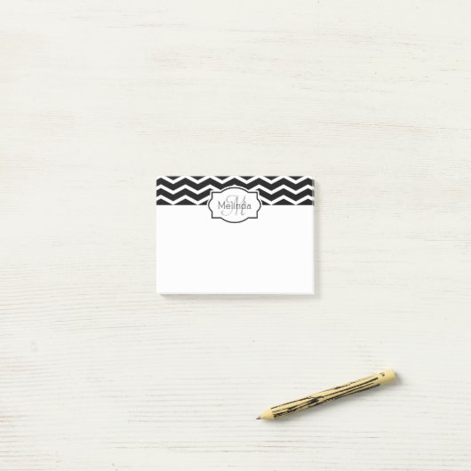 Post-it® Nom Chevron noir et blanc Monogramme (Sur un bureau)