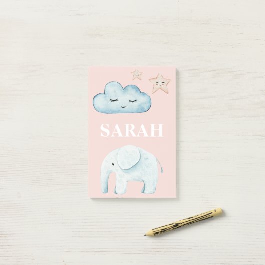 Post-it® Nom d'enfant Moderne Pastel Rose & Bleu (Sur un bureau)