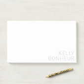 Post-it® Nom gris clair moderne en blanc (Sur un bureau)