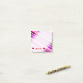 Post-it® Nom personnalisé + Motif Pink, Purple Stripes (Sur un bureau)