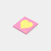 Post-it® Nom rose chaud du coeur jaune (Incliné)