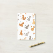 Post-it® note post-it du chat (Sur un bureau)