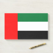 Post-it® Notes avec le drapeau des EAU (Sur un bureau)