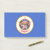 Post-it® Notes avec le drapeau du Minnesota, USA (Sur un bureau)