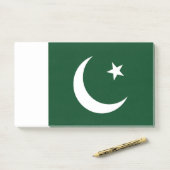 Post-it® Notes avec le drapeau du Pakistan (Sur un bureau)