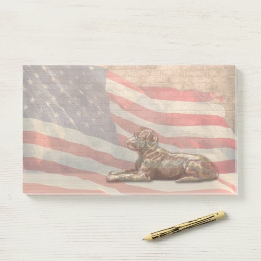 Post-it® Notes de post-it de chien de drapeau américain (Sur un bureau)