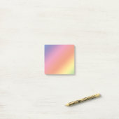 Post-it® Notes de post-it en pastel d'arc-en-ciel (Sur un bureau)