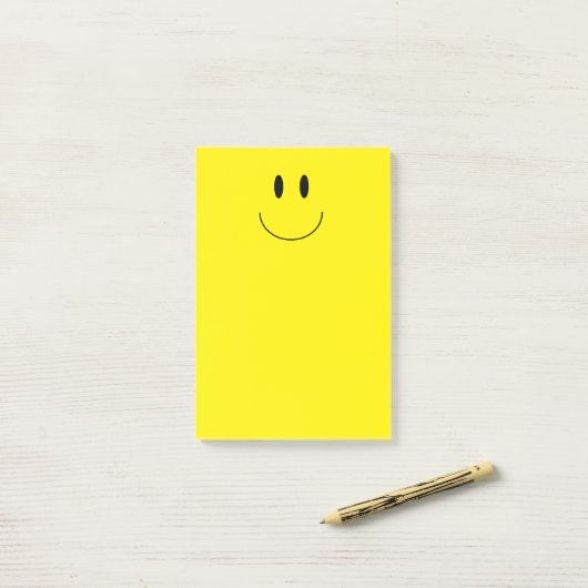 Post-it® Notes de post-it "Happy Face" (Sur un bureau)