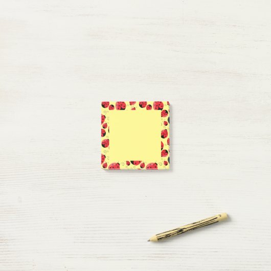 Post-it® Notes de post-it-Notes-Ladybug (Sur un bureau)