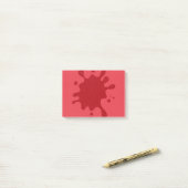Post-it® Notes éclaboussées rouge tomate personnalisables (Sur un bureau)