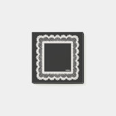 Post-it® Notes noires avec garniture de napperon blanc (Devant)