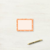 Post-It Notes Orange Amusants et Gais avec Fleurs (Sur un bureau)