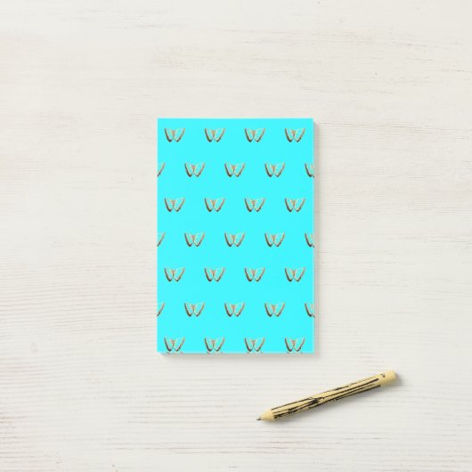 Post-it® Notes post-it du Motif papillon (Sur un bureau)