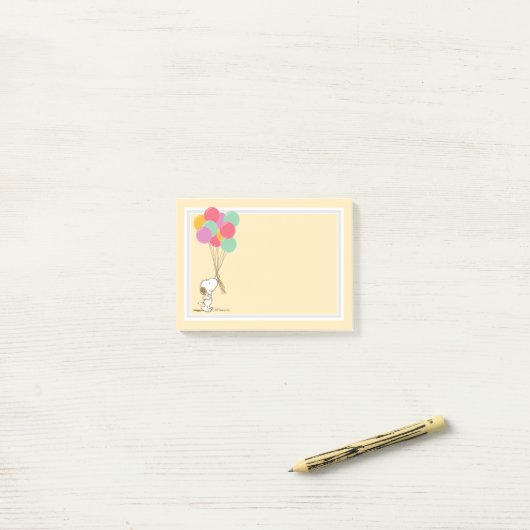 Post-it® Notes post-it Snoopy and Balloons (Sur un bureau)