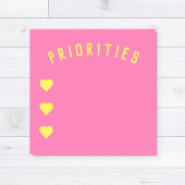 Post-it® Notes Prioritaires Rose Chaud et Jaune avec des Cœ