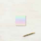 Post-it® Notes Rainbow Post-It (Sur un bureau)