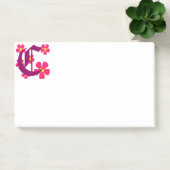 Post-it® Notes sur le monogramme C initial (Bureau)