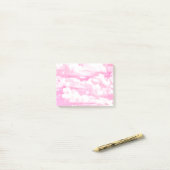 Post-it® Nuages roses festifs (Sur un bureau)