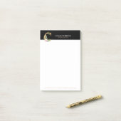 Post-it® Or et fleurs en lettres Monogram Post-it Notes (Sur un bureau)