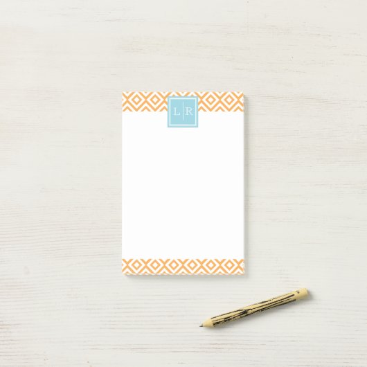 Post-it® Orange Diamonds Motif et Monogramme (Sur un bureau)