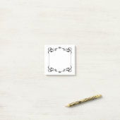 Post-it® Ornate Period Design Framed (Sur un bureau)