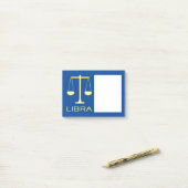 Post-it® Panneau étoile Balance dorée de Libra (Sur un bureau)