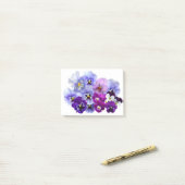 Post-it® Pansy Isolé Violet Nature Fleur Violet Famille. (Sur un bureau)