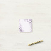 Post-it® Papier notes Fleurs Violettes Élégantes (Sur un bureau)