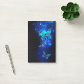 Post-it® Papillon Morpho sur fond sombre (Bureau)