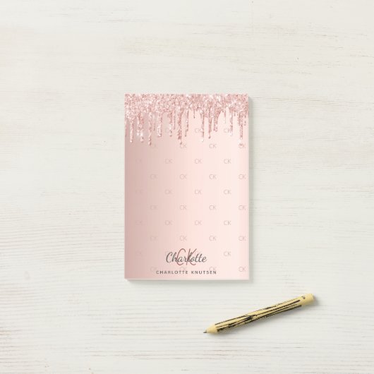 Post-it® parties scintillant rose or goutte monogramme init (Sur un bureau)