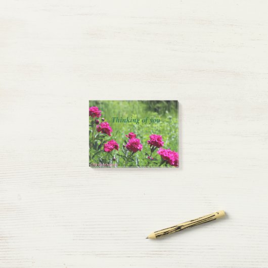 Post-it® Penser à tes copains (Sur un bureau)