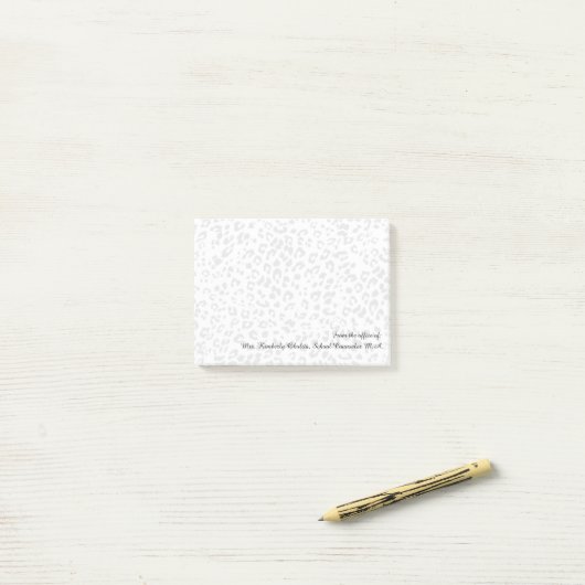 Post-it® Personalized Leopard Print Office Post-it Notes (Sur un bureau)