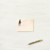 Post-it® Petit Danseur Cutest Mellow jaune (Sur un bureau)