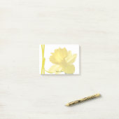 Post-it® Photographie florale de jonquille jaune (Sur un bureau)