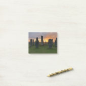 Post-it® Pierres debout de Callanish au lever de soleil - (Sur un bureau)